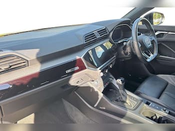 Used Audi Q3 2024 for sale - 79864239: Photo