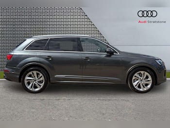Used Audi Q7 2024 for sale - 79455628: Photo