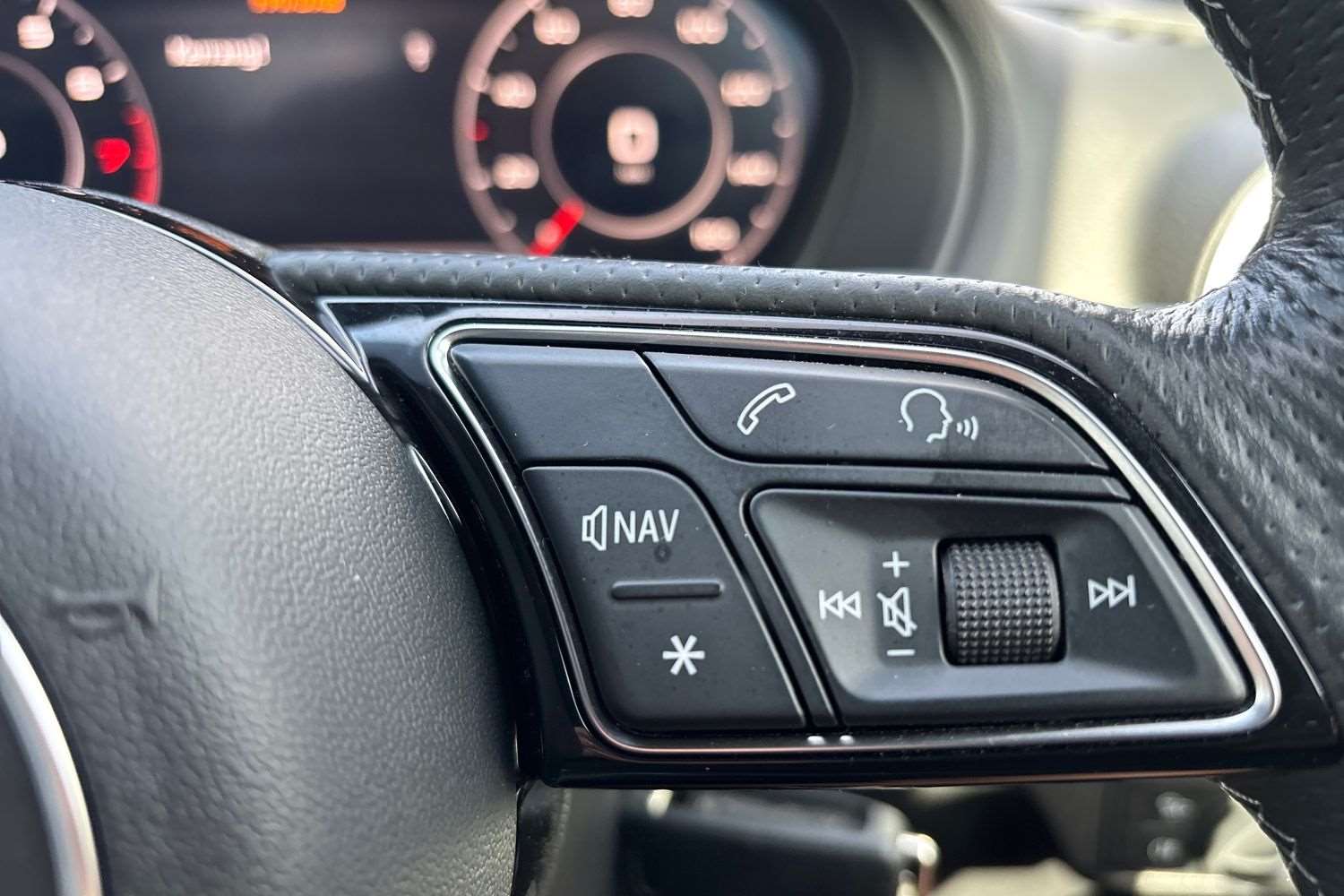 Used Audi Q2 2021 for sale - 76636602: Photo 17