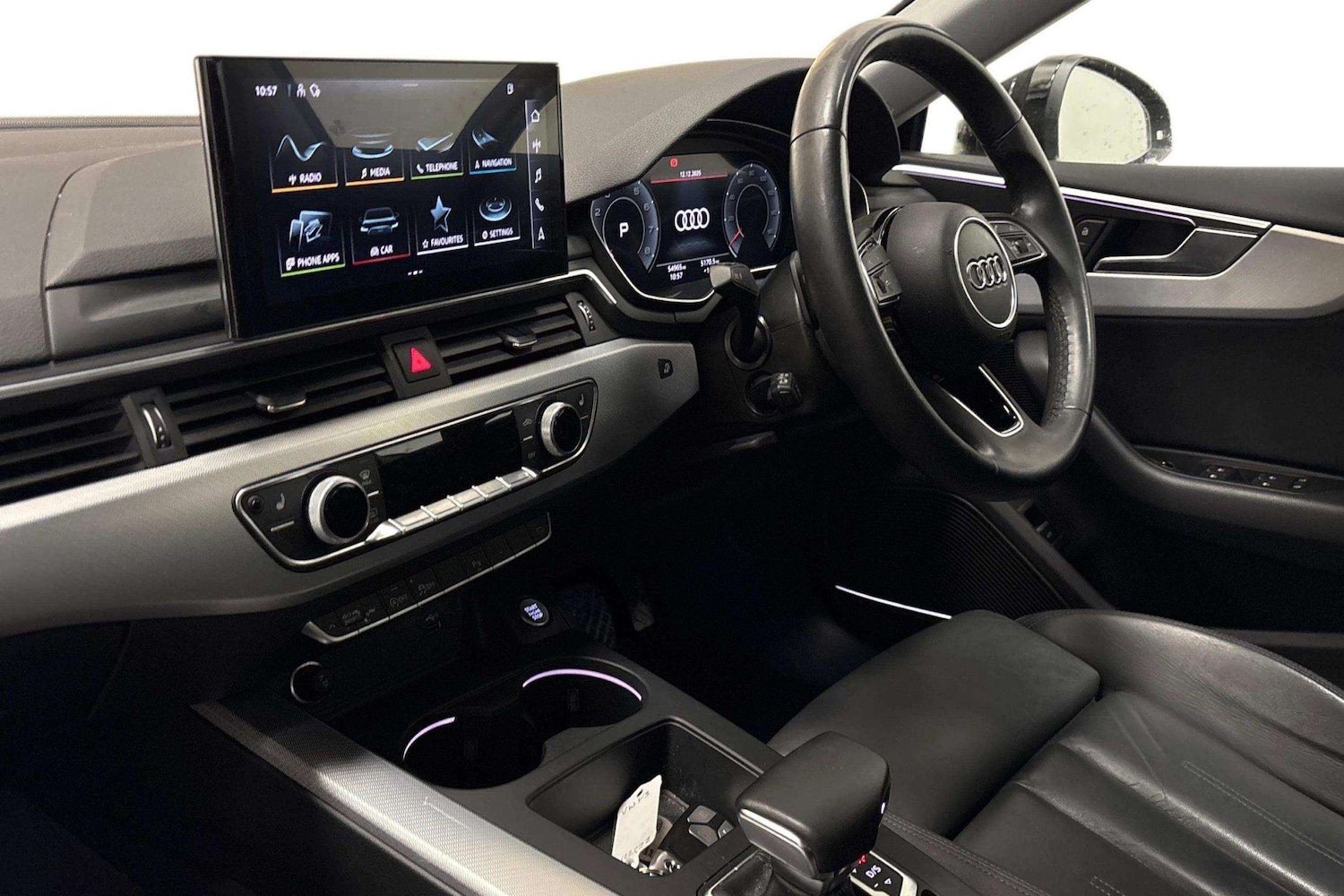 Used Audi A5 2022 for sale - 77158544: Photo 2