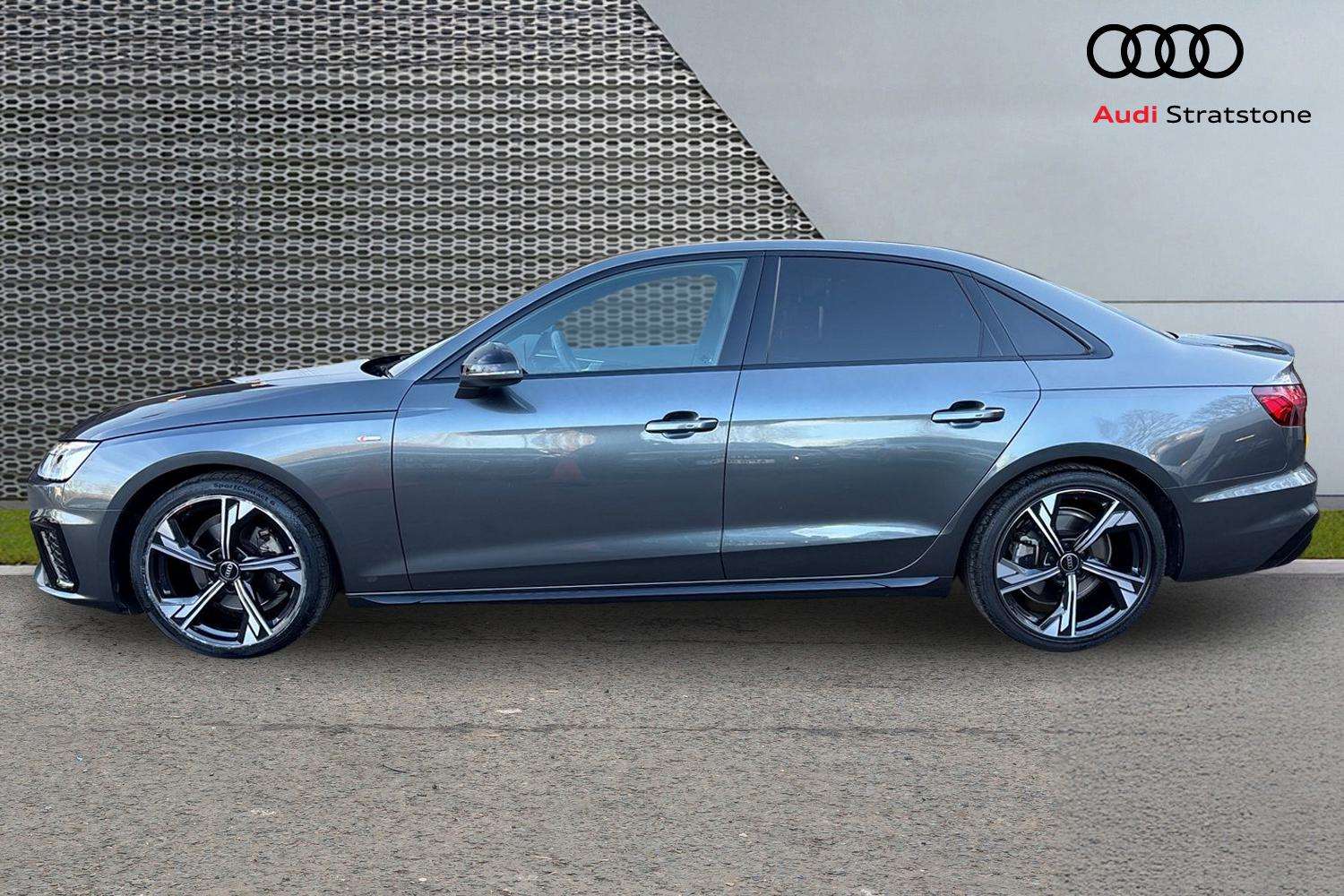 Used Audi A4 2023 for sale - 77727015: Photo 8