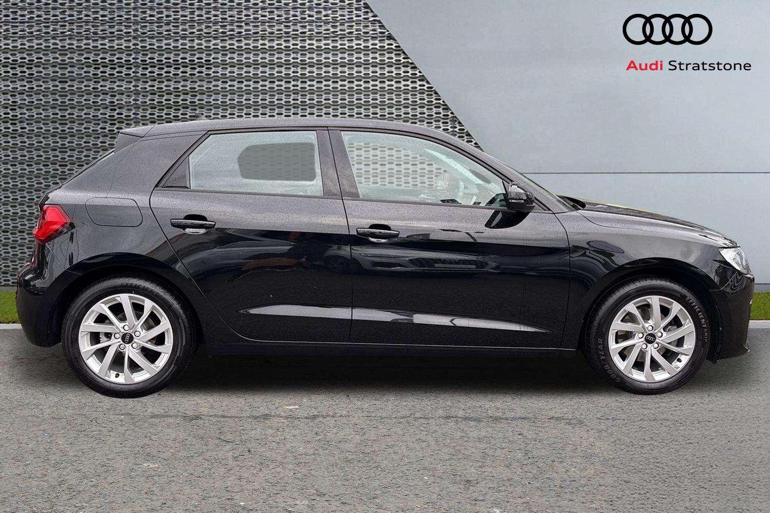 Used Audi A1 2024 for sale - 76141588: Photo 4