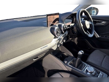 Used Audi Q2 2022 for sale - 77058300: Photo