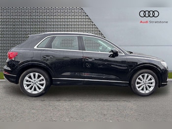 Used Audi Q3 2020 for sale - 77347991: Photo
