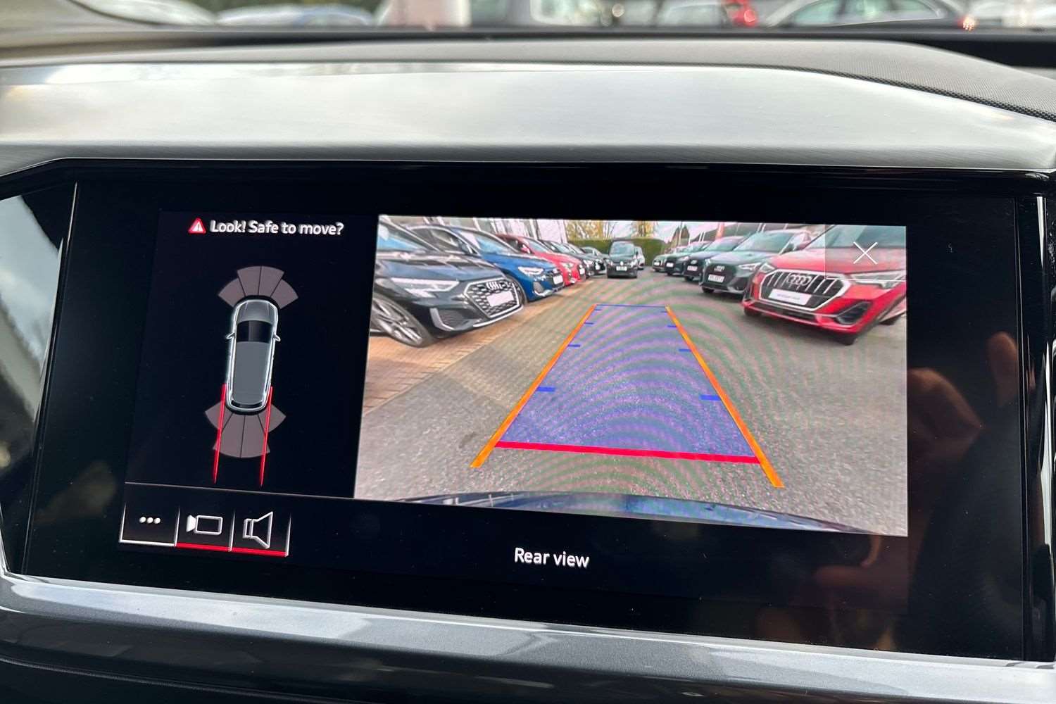 Used Audi Q4 e-tron 2021 for sale - 76488069: Photo 26