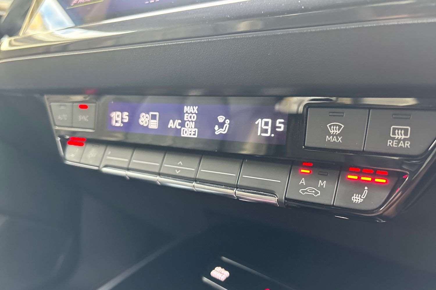 Used Audi Q4 e-tron 2021 for sale - 76488069: Photo 28