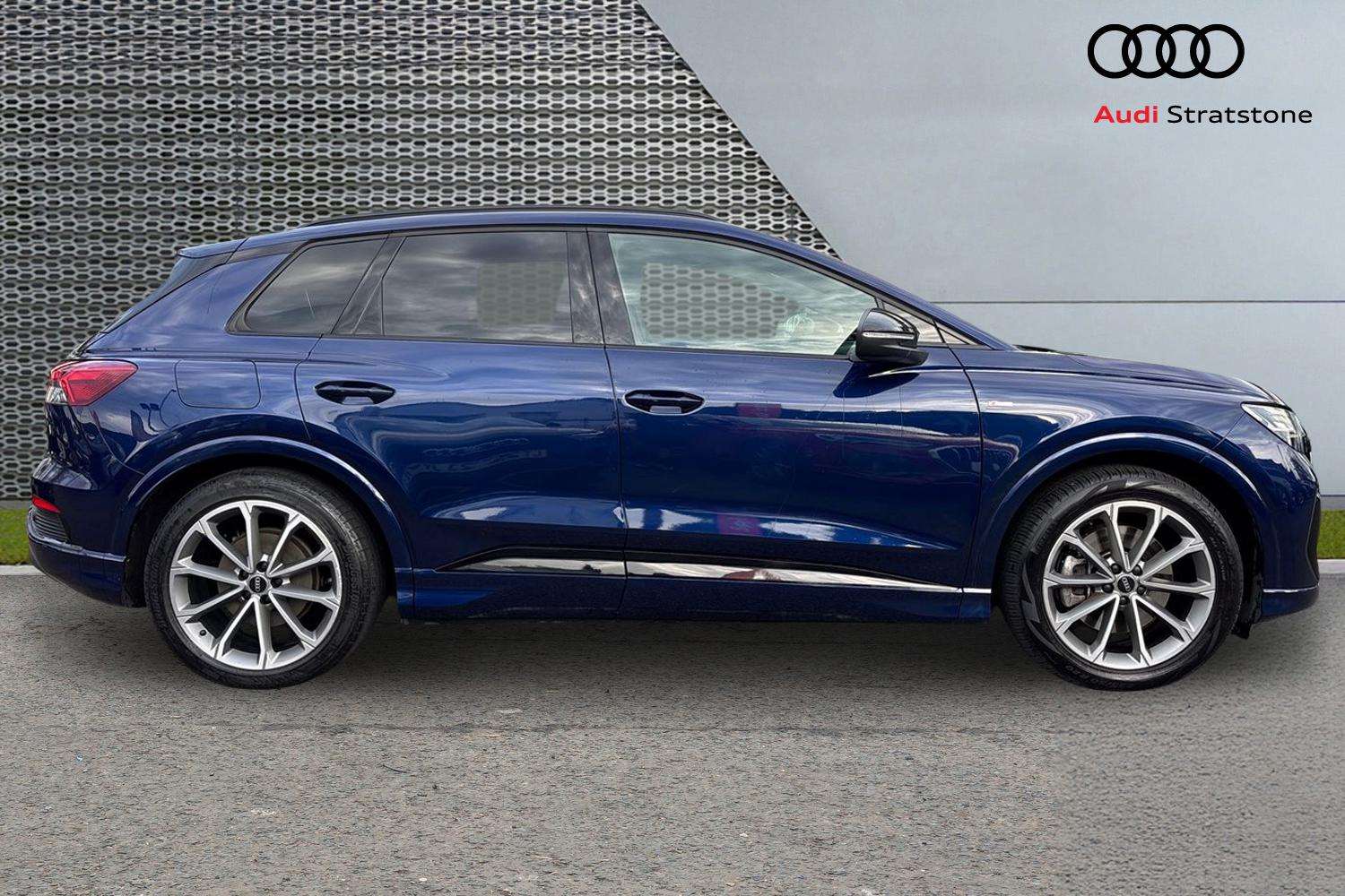 Used Audi Q4 e-tron 2021 for sale - 76488069: Photo 4