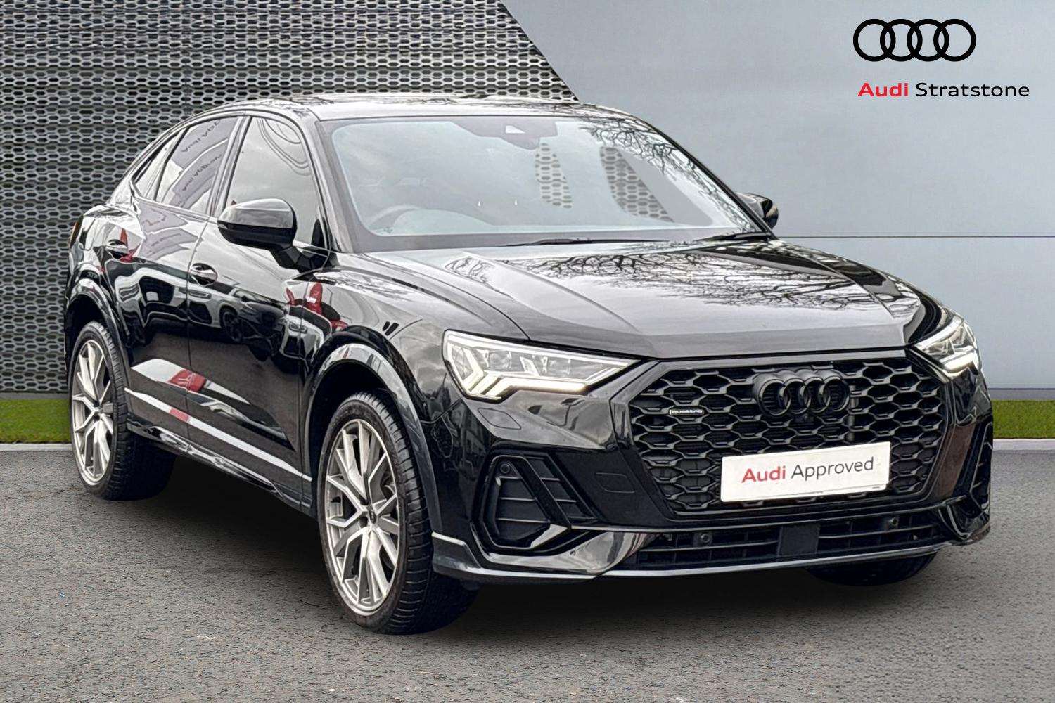 Used Audi Q3 2025 for sale - 76889877: Photo 1