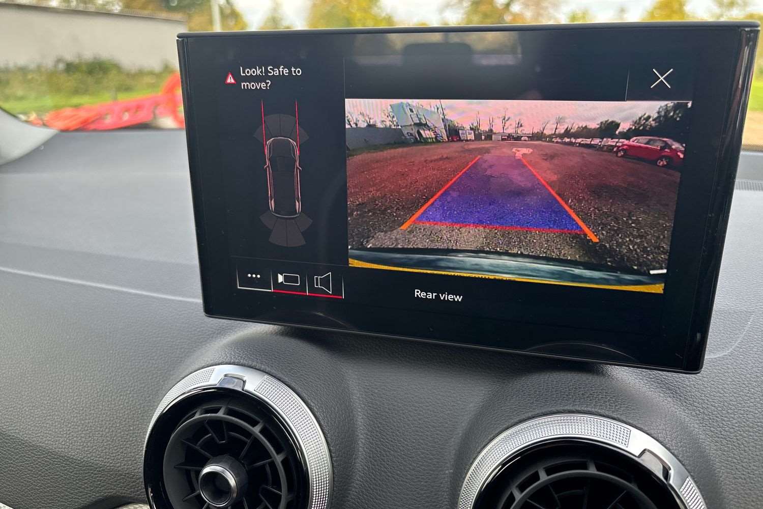 Used Audi Q2 2025 for sale - 76475929: Photo 26