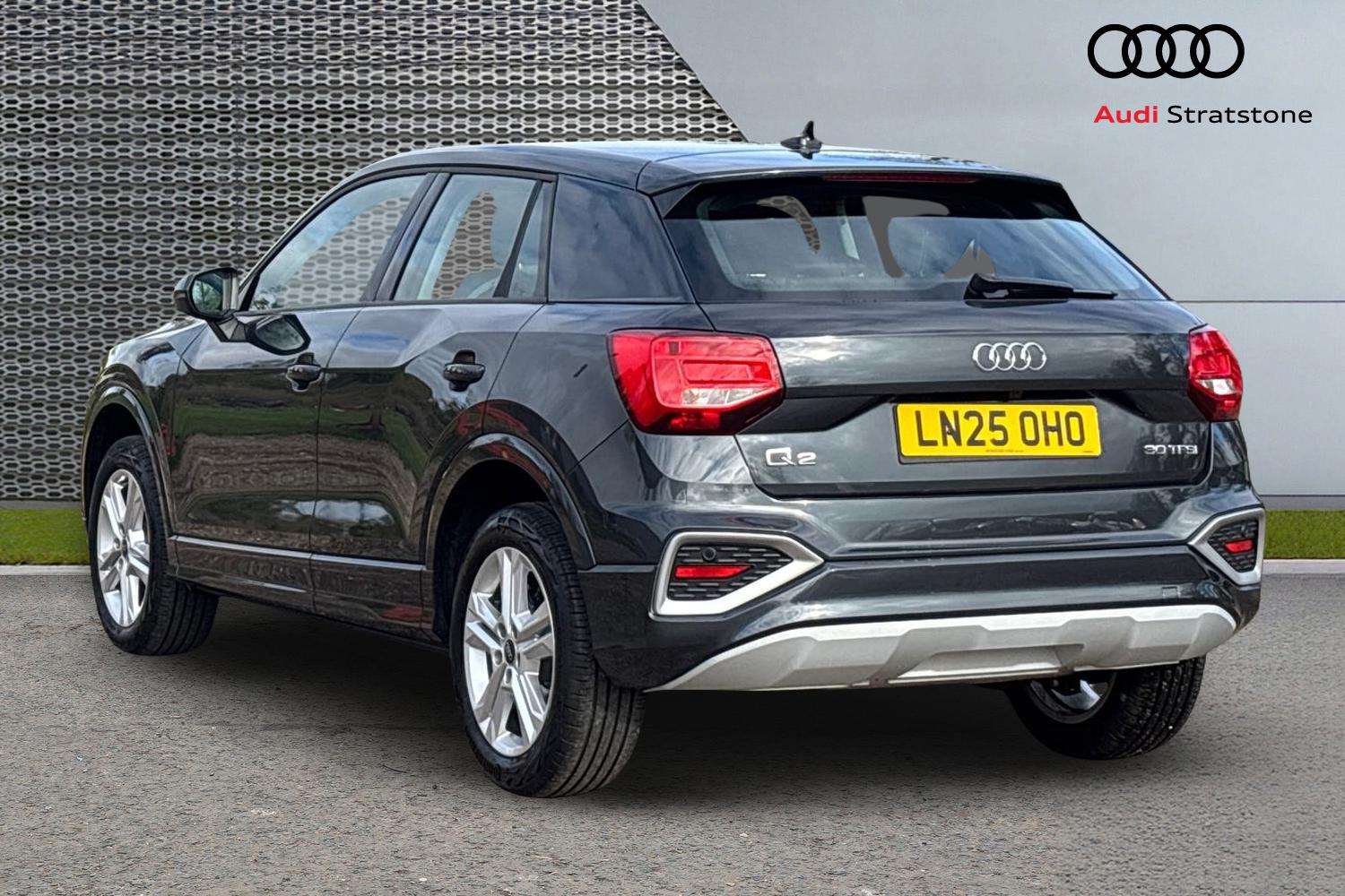 Used Audi Q2 2025 for sale - 76475929: Photo 3