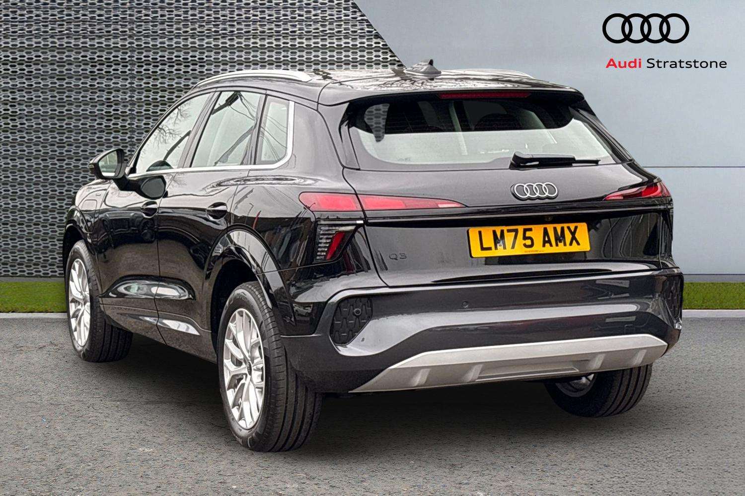 Used Audi Q3 2025 for sale - 77044066: Photo 3