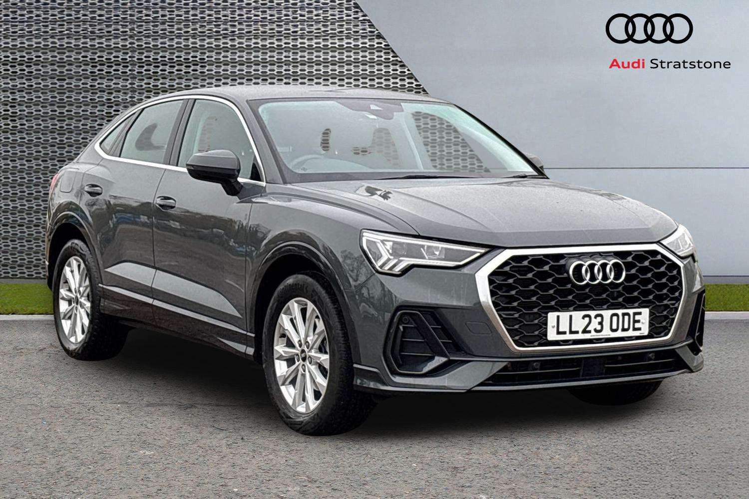 Used Audi Q3 2023 for sale - 76475757: Photo 1