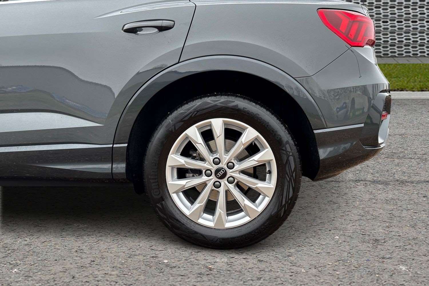 Used Audi Q3 2023 for sale - 76475757: Photo 10