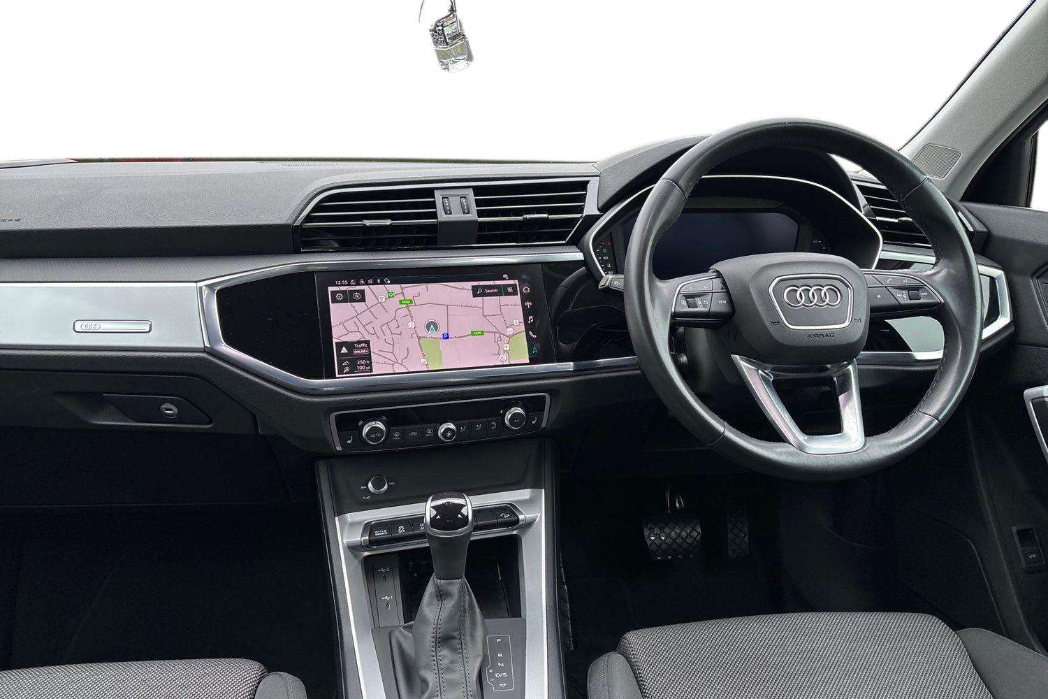 Used Audi Q3 2023 for sale - 76475757: Photo 20