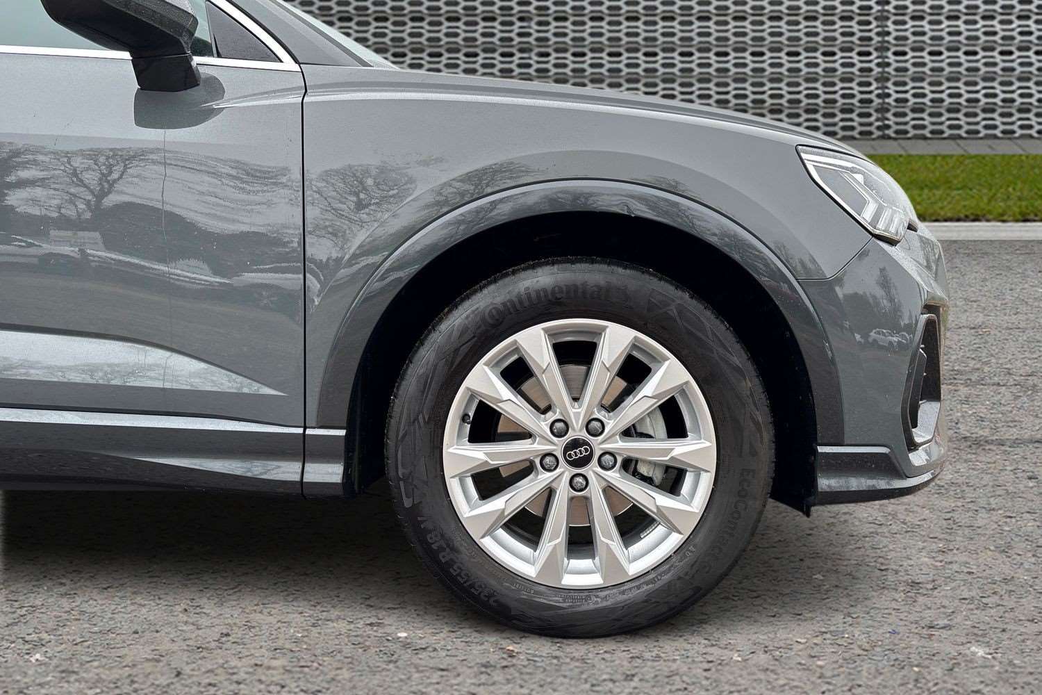 Used Audi Q3 2023 for sale - 76475757: Photo 5