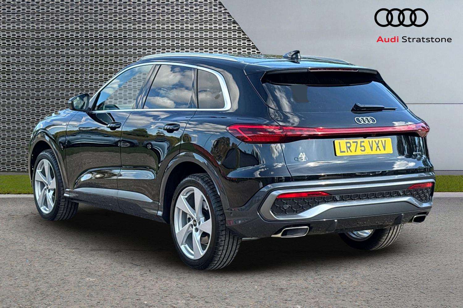 Used Audi Q5 2025 for sale - 76125693: Photo 3