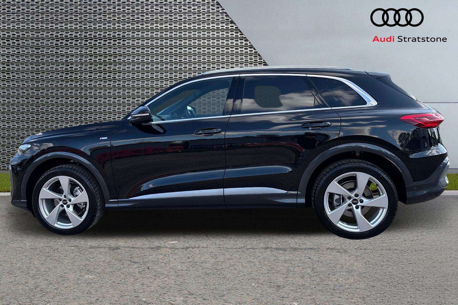 Used Audi Q5 2025 for sale - 76125693: Photo 8