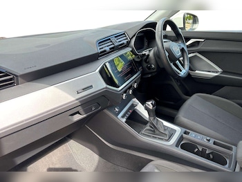 Used Audi Q3 2022 for sale - 78604162: Photo