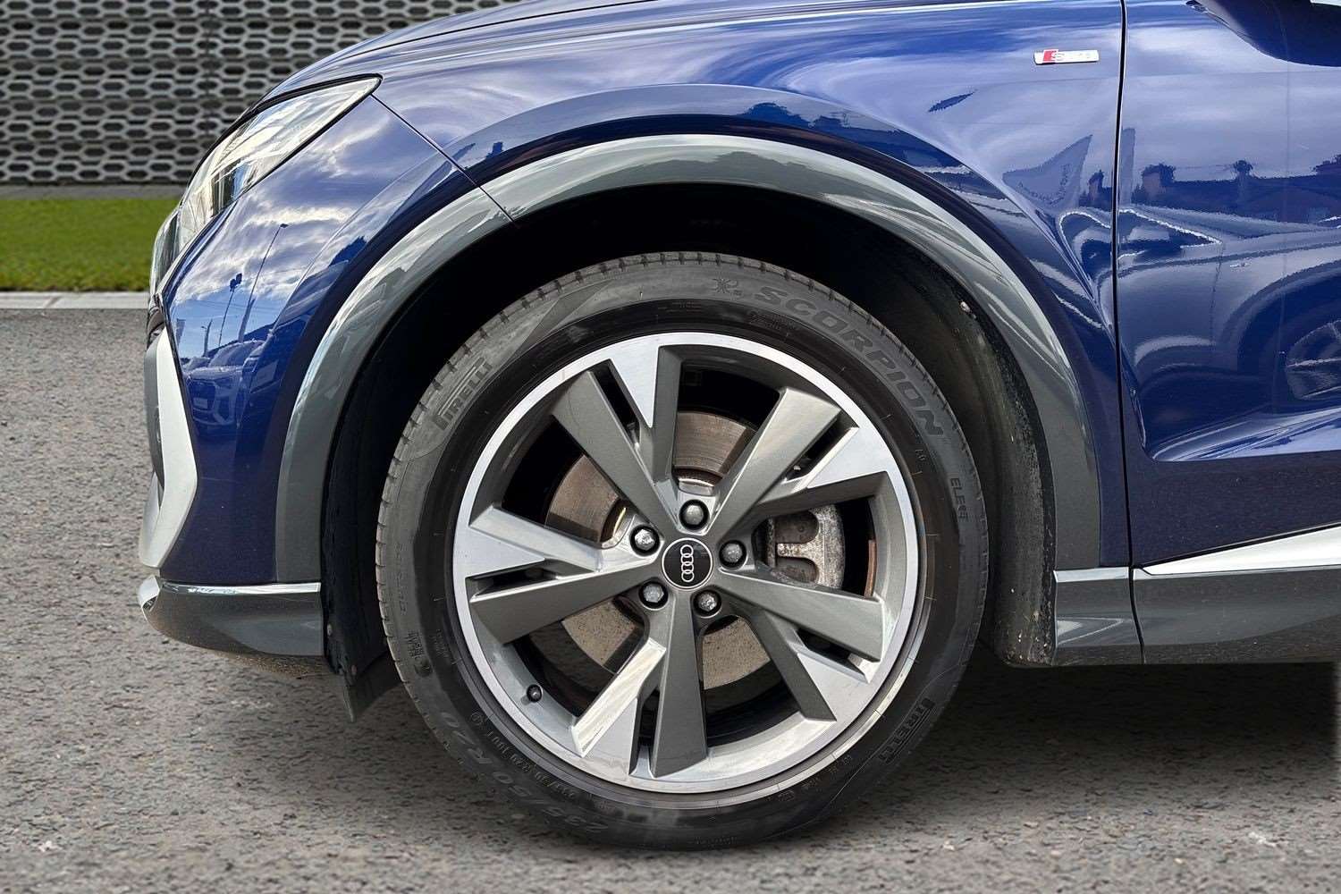 Used Audi Q4 e-tron 2021 for sale - 76016271: Photo 11