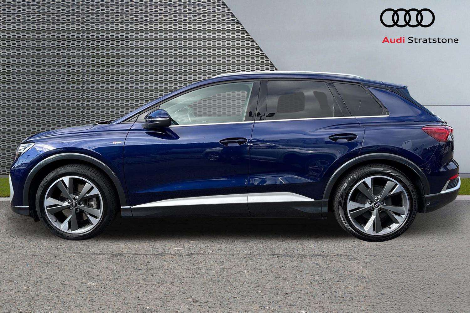 Used Audi Q4 e-tron 2021 for sale - 76016271: Photo 8