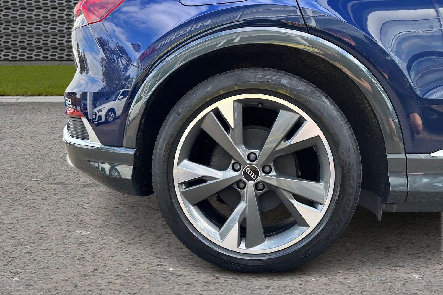 Used Audi Q4 e-tron 2021 for sale - 76016271: Photo 9