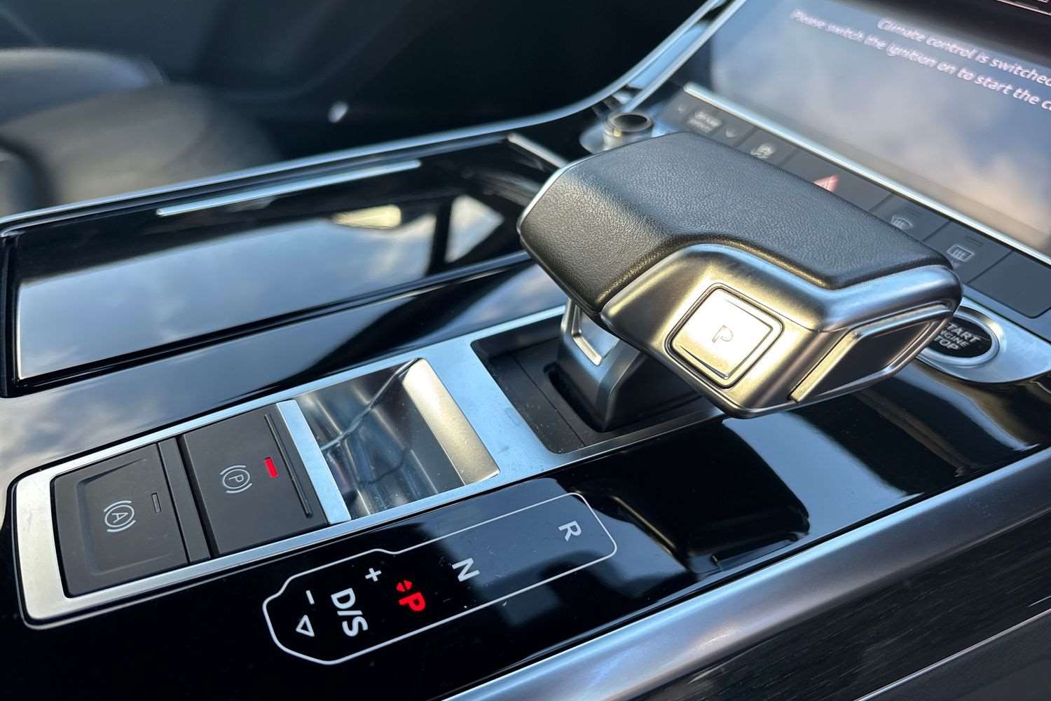 Used Audi Q7 2020 for sale - 76902299: Photo 15