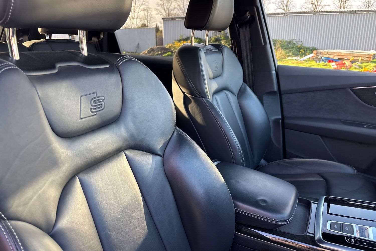 Used Audi Q7 2020 for sale - 76902299: Photo 33