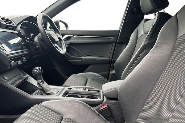 Used Audi Q3 2020 for sale - 76272051: Photo 21