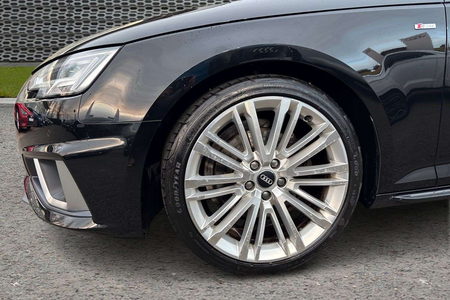 Used Audi A4 2019 for sale - 76692020: Photo 11