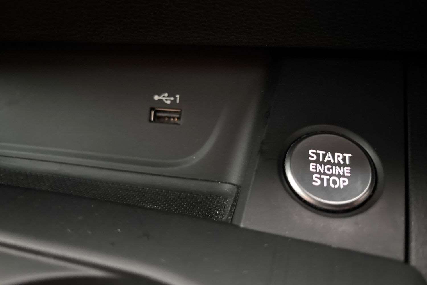 Used Audi A4 2019 for sale - 76692020: Photo 29