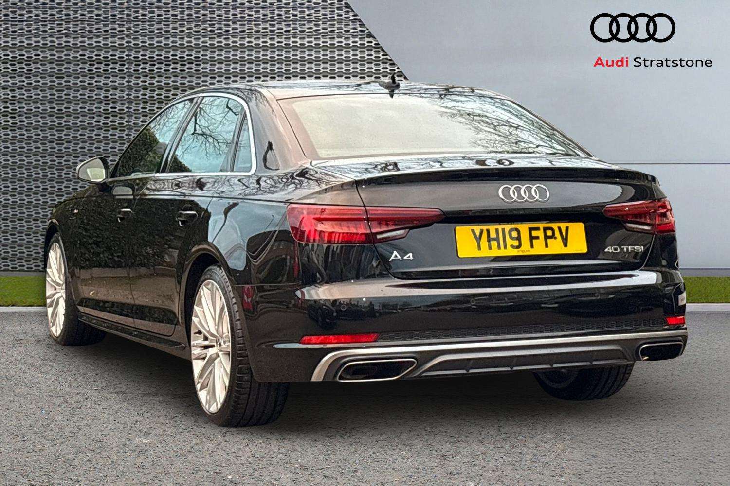 Used Audi A4 2019 for sale - 76692020: Photo 3