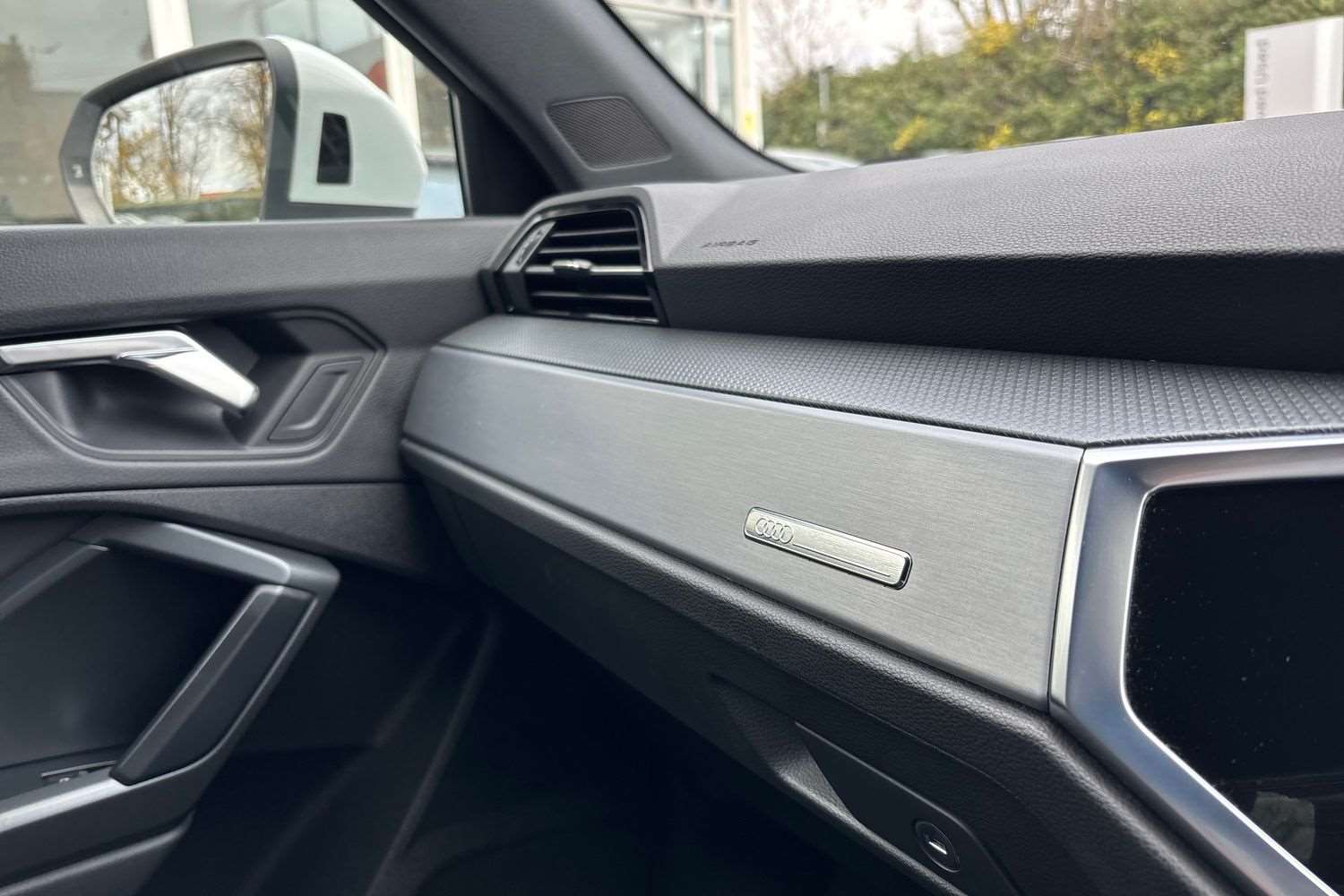 Used Audi Q3 2021 for sale - 76529240: Photo 32