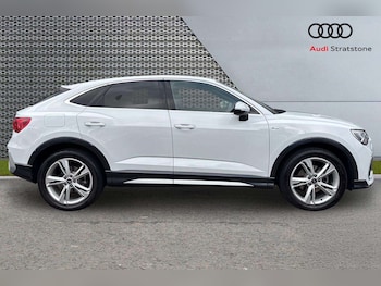 Used Audi Q3 2021 for sale - 76529240: Photo