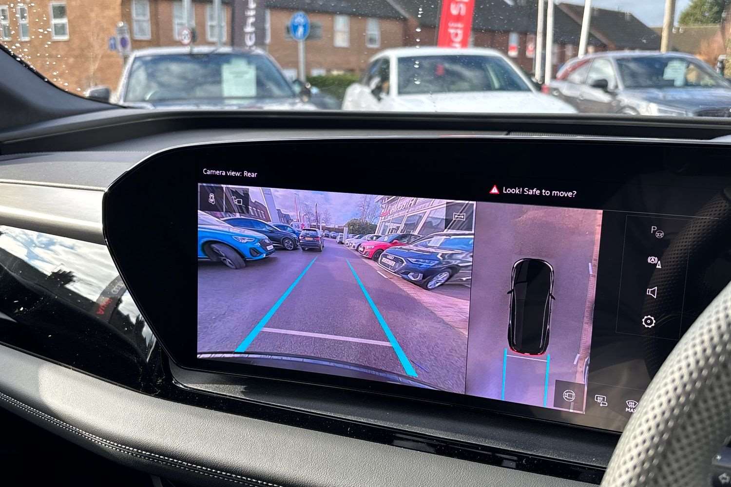 Used Audi Q6 e-tron 2025 for sale - 77270341: Photo 27