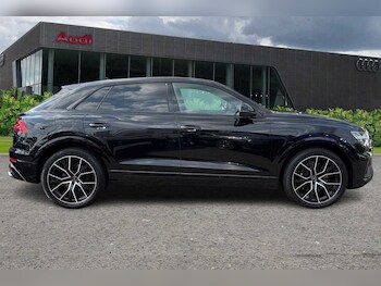 Used Audi Q8 2021 for sale - 74967037: Photo