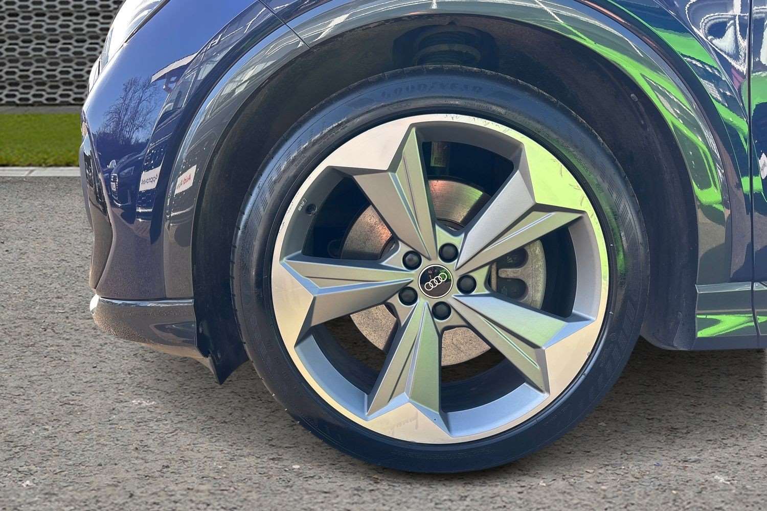 Used Audi Q4 e-tron 2024 for sale - 78173620: Photo 11