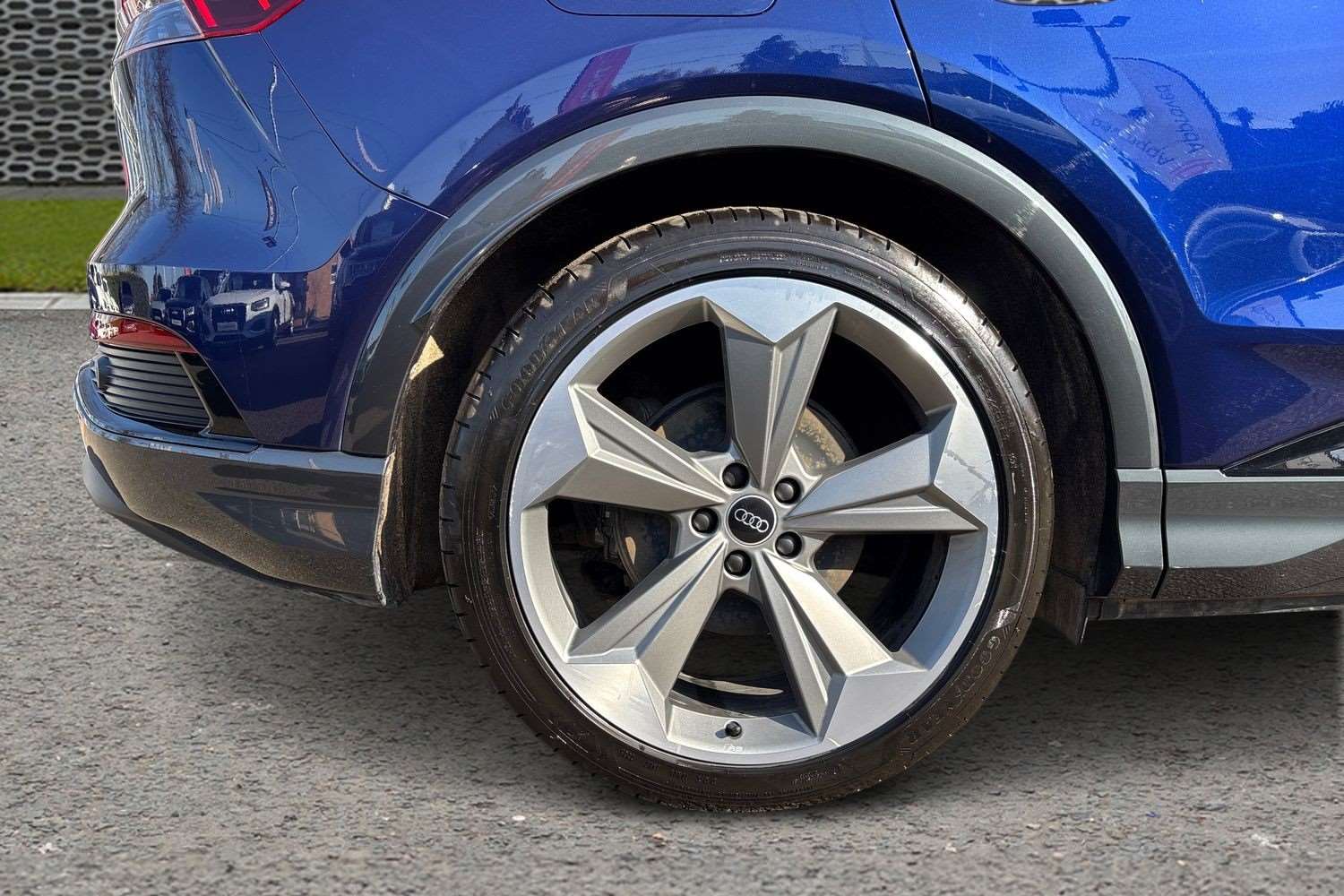 Used Audi Q4 e-tron 2024 for sale - 78173620: Photo 9