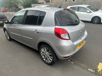 Used Renault Clio 2011 for sale - 75581731: Photo