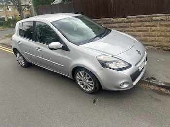 Used Renault Clio 2011 for sale - 75581731: Photo