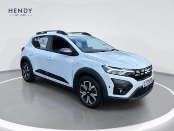 2023 (73) - TCE Journey 5-Door