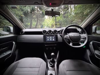 Used Dacia Duster 2024 for sale - 79395358: Photo