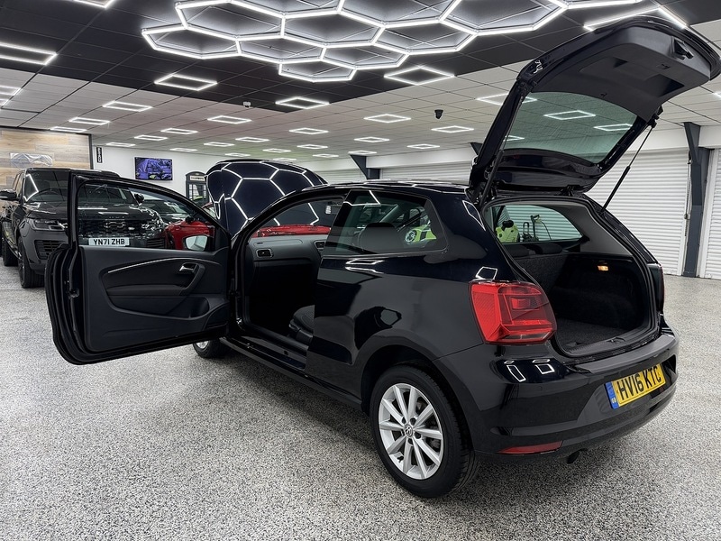 Used Volkswagen Polo 2016 for sale - 76707315: Photo 11