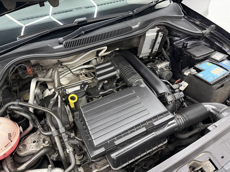 Used Volkswagen Polo 2016 for sale - 76707315: Photo 14