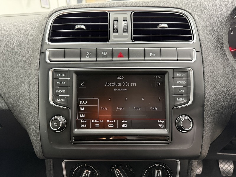 Used Volkswagen Polo 2016 for sale - 76707315: Photo 24