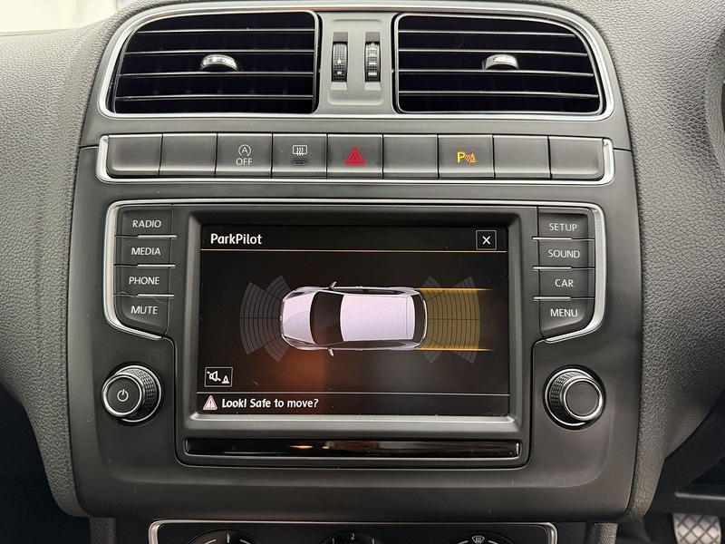 Used Volkswagen Polo 2016 for sale - 76707315: Photo 27