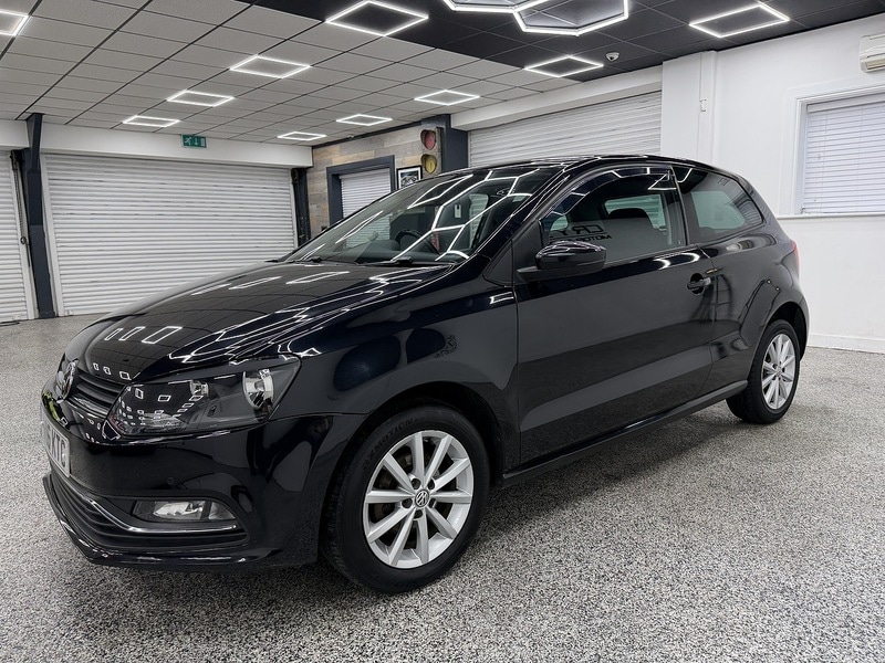 Used Volkswagen Polo 2016 for sale - 76707315: Photo 6