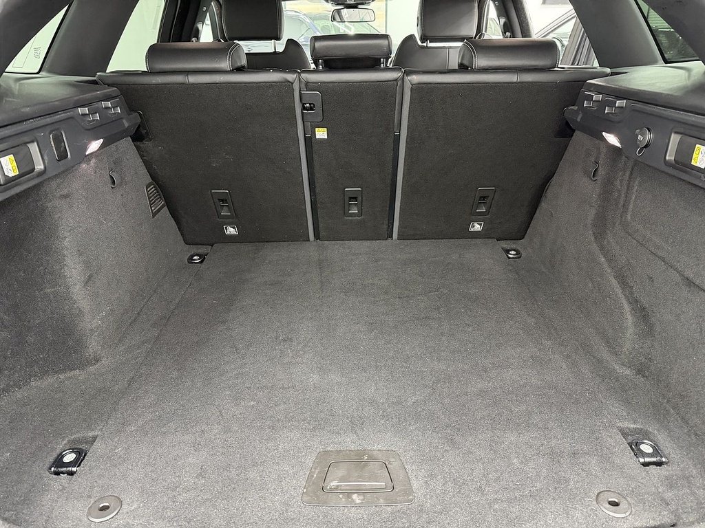 Used Jaguar F-Pace 2017 for sale - 77231943: Photo 18