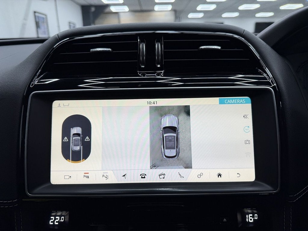 Used Jaguar F-Pace 2017 for sale - 77231943: Photo 30