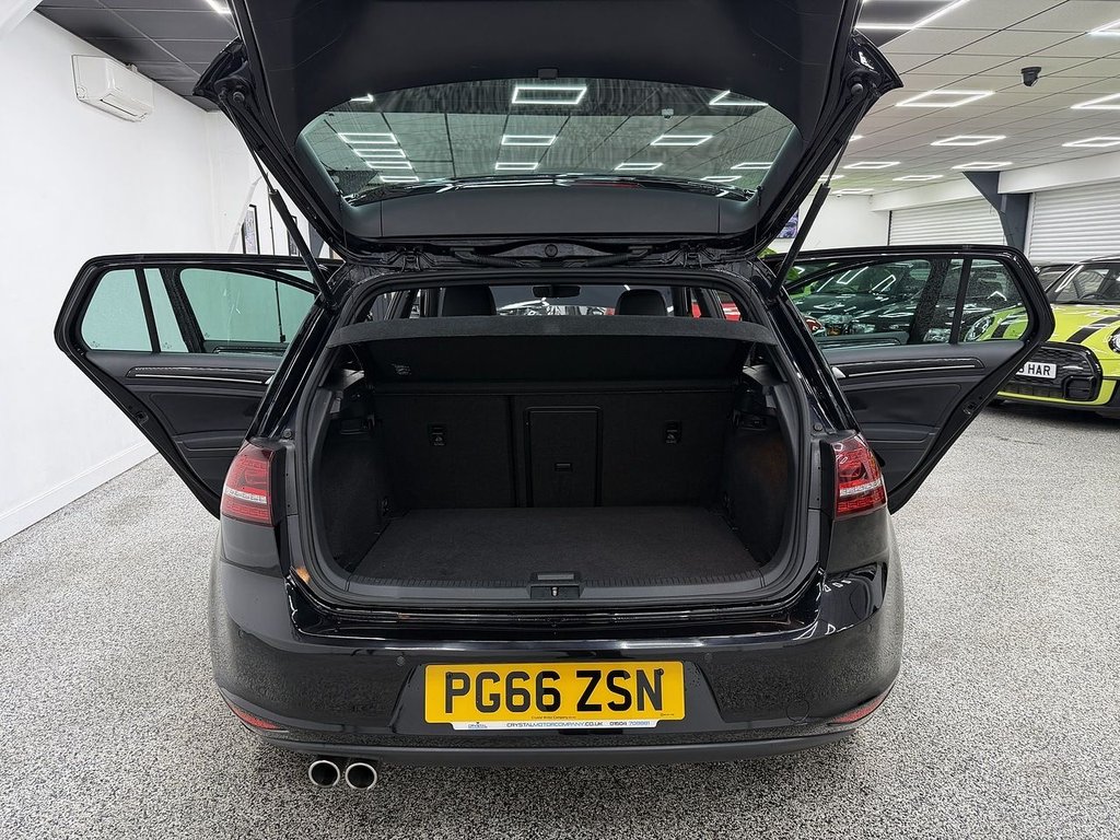 Used Volkswagen Golf 2017 for sale - 77195327: Photo 11