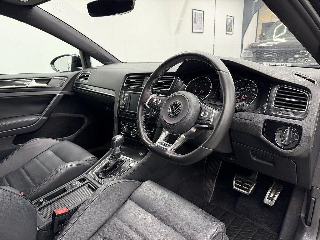 Used Volkswagen Golf 2017 for sale - 77195327: Photo 15